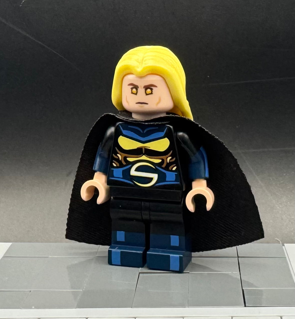 Superpowered Surveiller (Highlights)