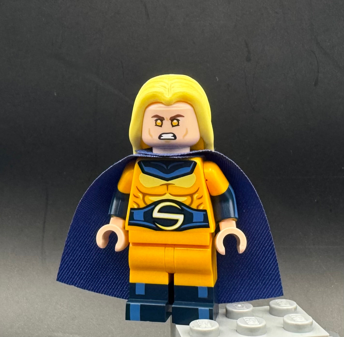 Superpowered Surveiller (Highlights)